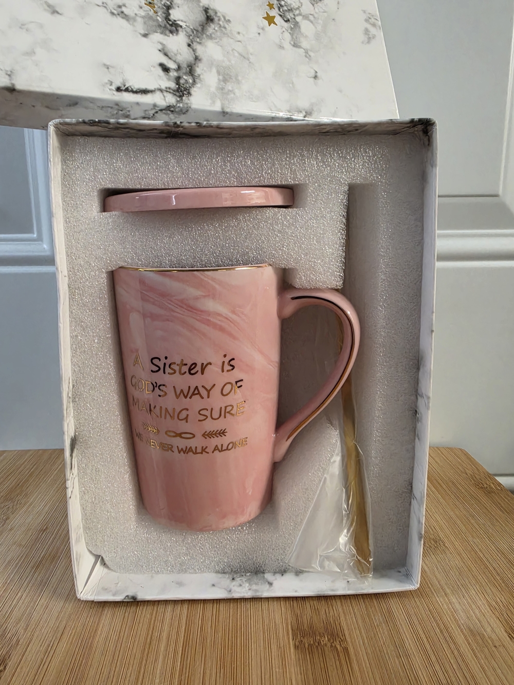 Pink Ceramic Sister Gift Mug with Gold Accents and Lid
